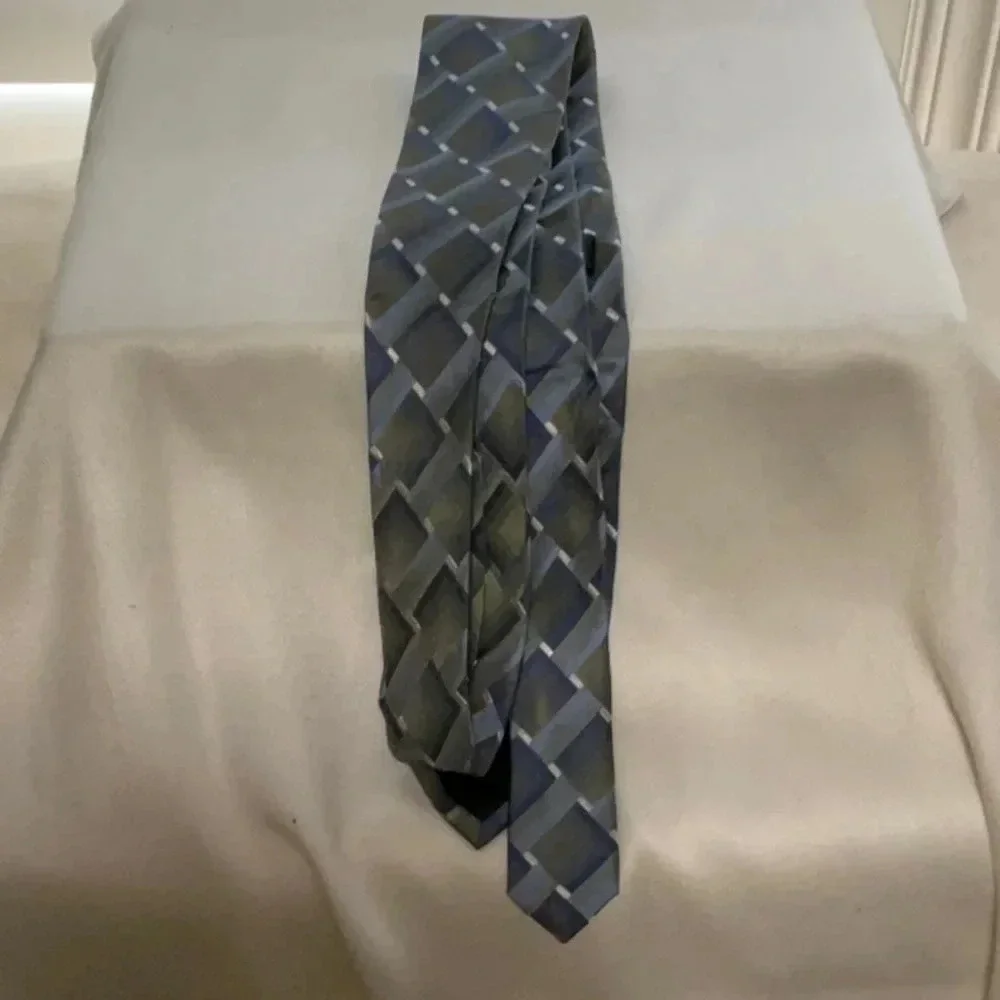 Van HEUSEN